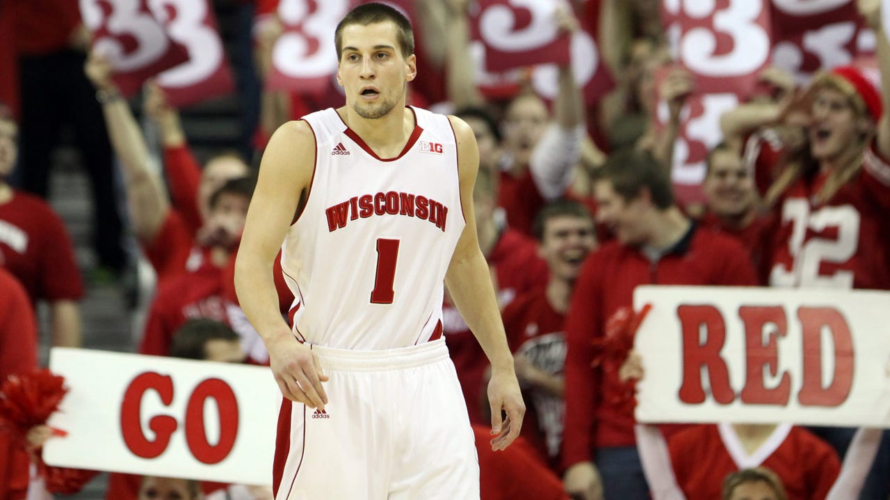 Brust breaks free from slump, helps guide Badgers past Hoosiers
